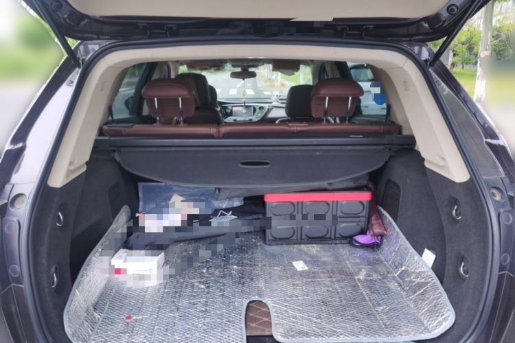 Used Buick Envision 2017 20T Two-Wheel Drive Elite Version Trunk