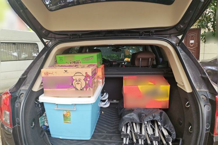 Used Buick Envision 2017 20T Two-Wheel Drive Elite Version Trunk