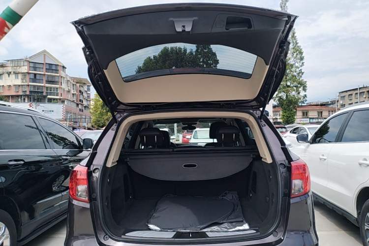 Used Buick Envision 2017 20T Two-Wheel Drive Leading Version Trunk