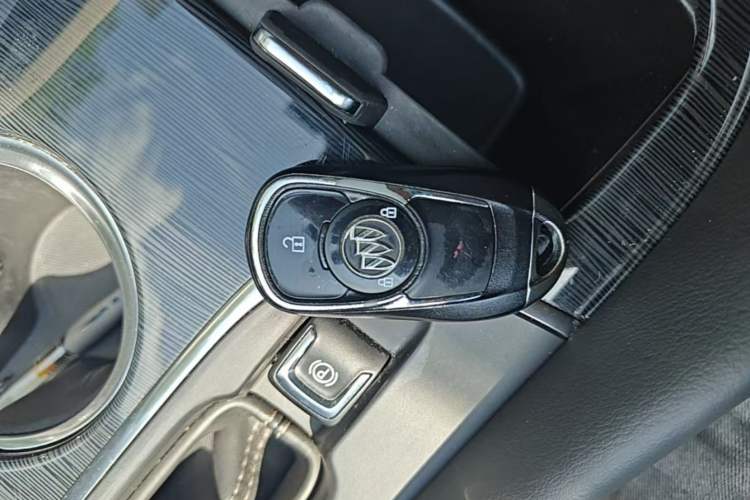 Used Buick Envision 2017 20T Two-Wheel Drive Leading Version Vehicle Key