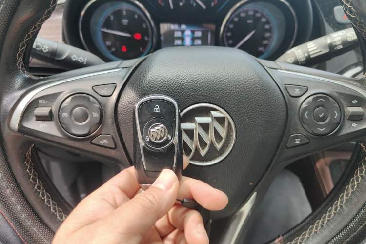Used Buick Envision 2017 20T Two-Wheel Drive Elite Version Vehicle Key