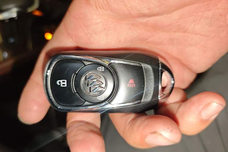 Used Buick Envision 2017 20T Two-Wheel Drive Elite Version Vehicle Key