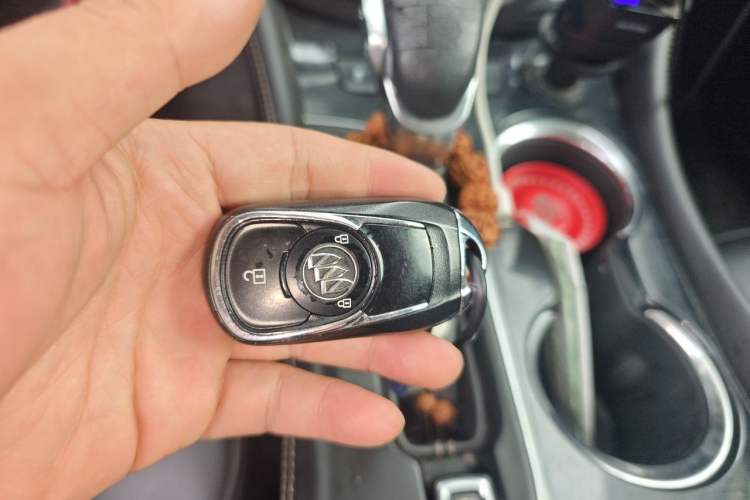 Used Buick Envision 2017 20T Two-Wheel Drive Leading Version Vehicle Key