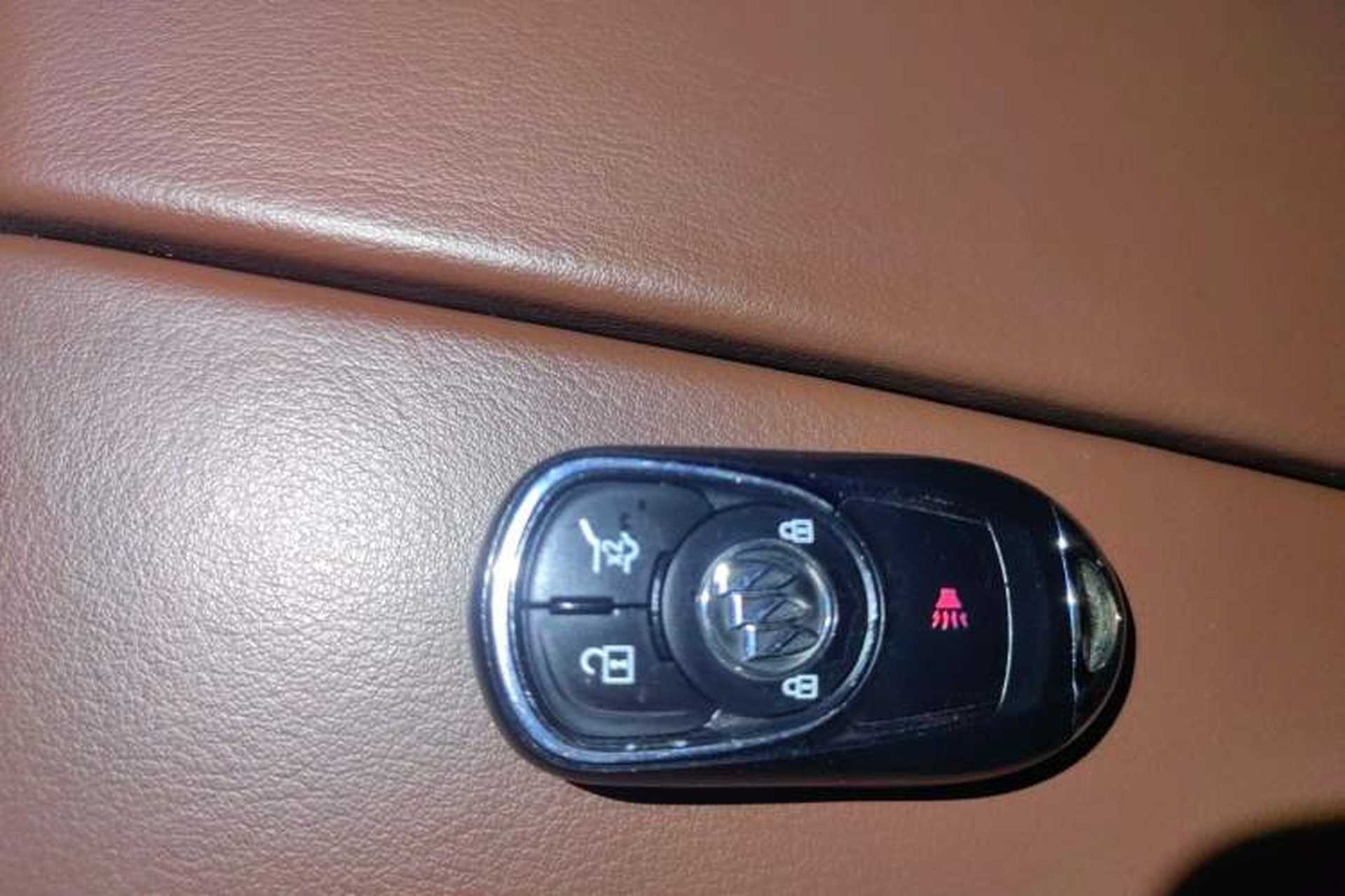Used Buick Envision 2017 28T Four-Wheel Drive Luxury Model Vehicle Key
