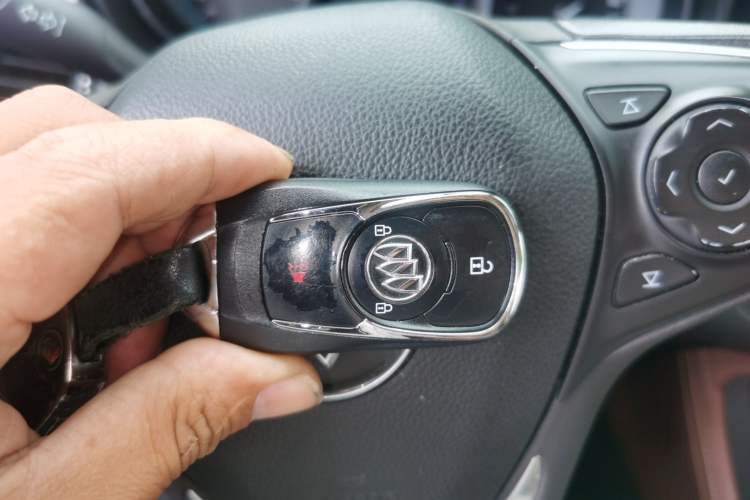 Used Buick Envision 2017 20T Two-Wheel Drive Elite Version Vehicle Key