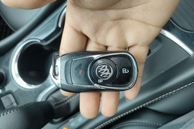 Used Buick Envision 2017 20T Two-Wheel Drive Leading Version Vehicle Key