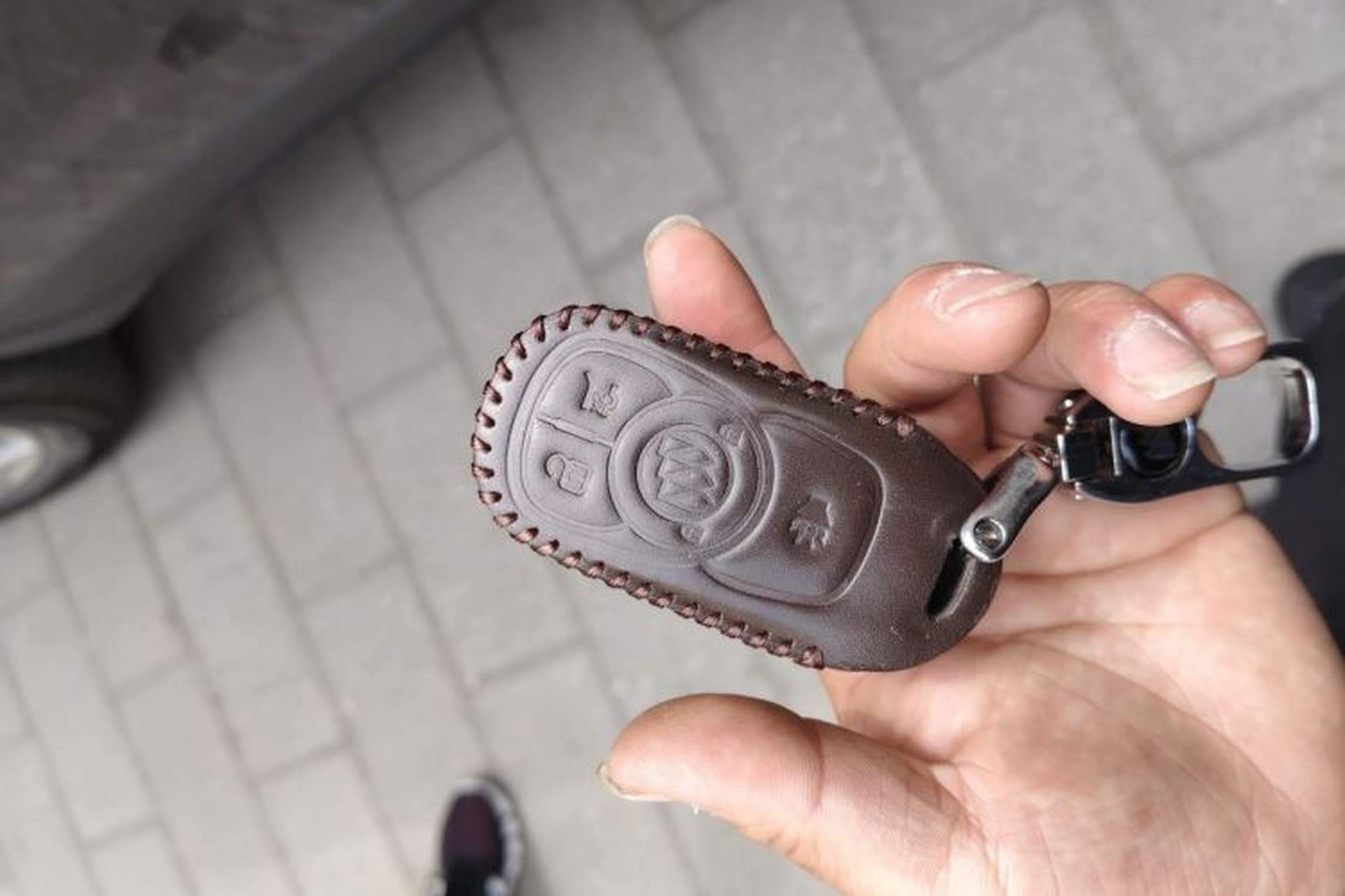 Used Buick Envision 2017 28T Four-Wheel Drive Elite Model Vehicle Key