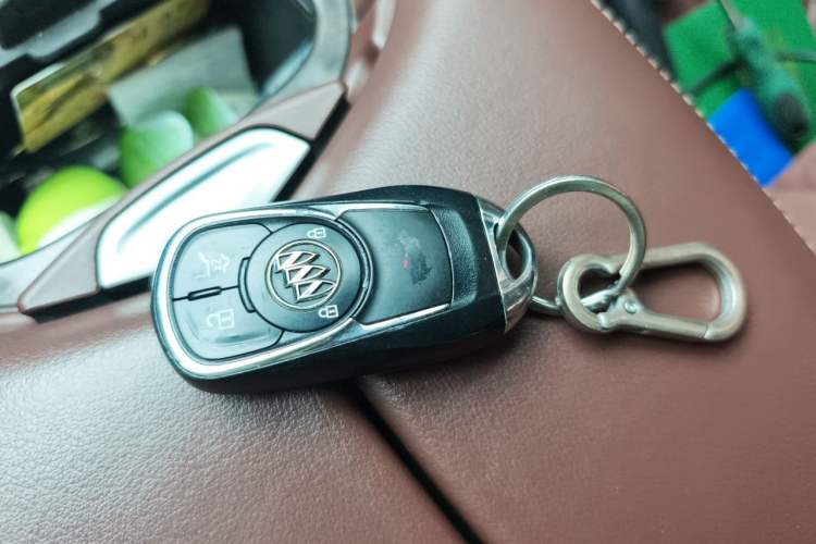 Used Buick Envision 2017 28T Four-Wheel Drive Elite Model Vehicle Key