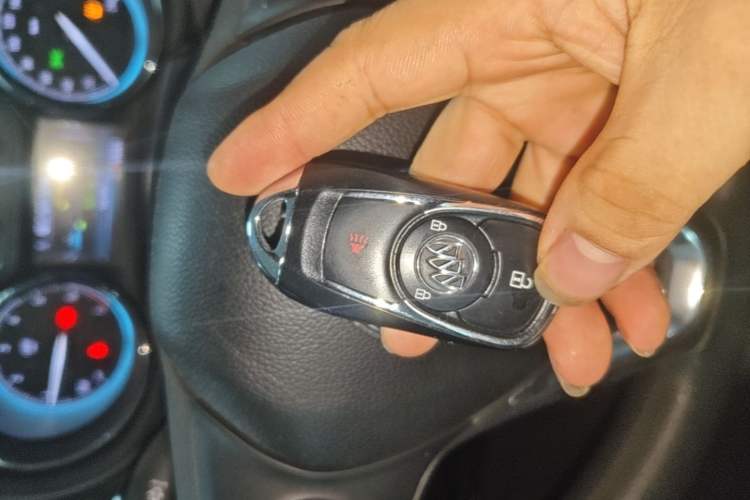 Used Buick Envision 2017 20T Two-Wheel Drive Leading Version Vehicle Key