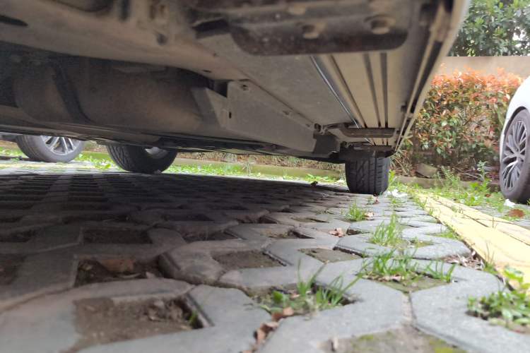 Used Buick Envision 2017 28T Four-Wheel Drive Elite Model Chassis Front Left