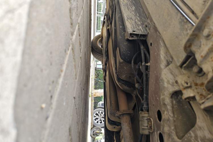 Used Buick Envision 2017 20T Two-Wheel-Drive Tech Edition Chassis Front Right