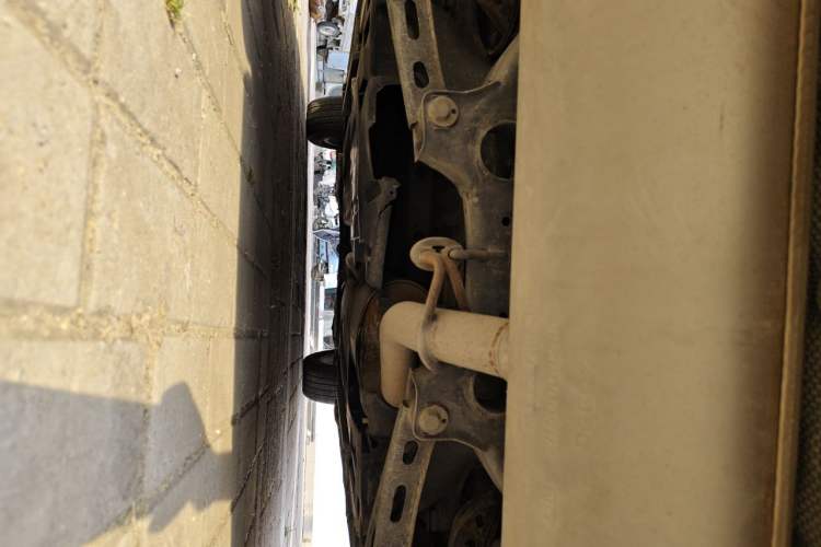 Used Buick Envision 2017 20T Two-Wheel-Drive Tech Edition Chassis Rear