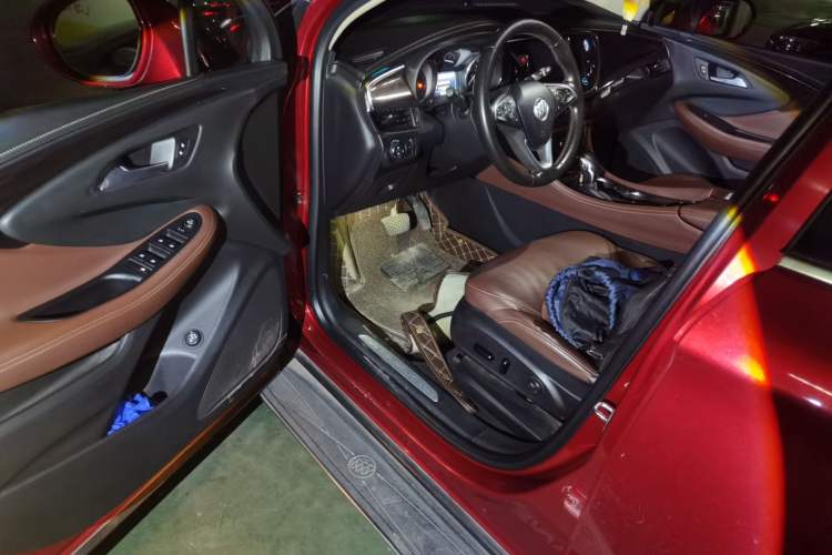 Used Buick Envision 2017 20T Two-Wheel Drive Luxury Model Driver Seat