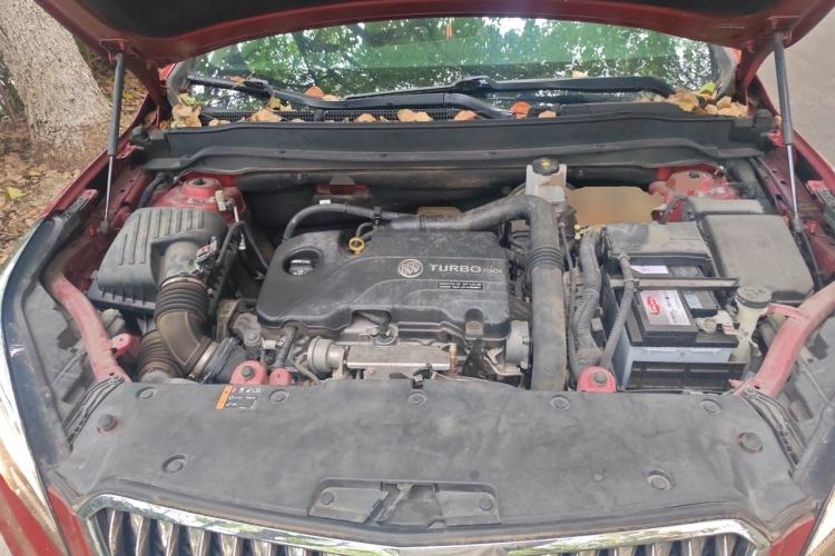 Used Buick Envision 2017 20T Two-Wheel Drive Elite Version Engine Bay