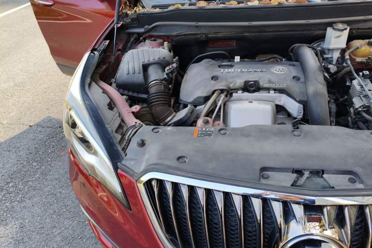 Used Buick Envision 2017 28T Four-Wheel Drive Elite Model Engine Bay Right