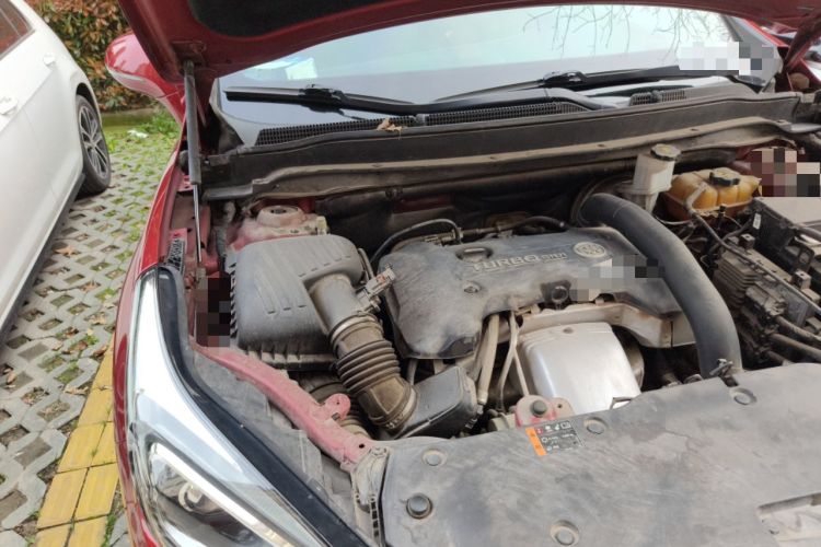 Used Buick Envision 2017 28T Four-Wheel Drive Elite Model Engine Bay Right