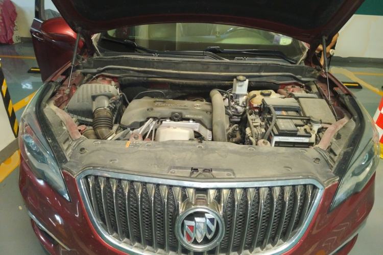 Used Buick Envision 2017 28T Four-Wheel Drive Elite Model Engine Bay