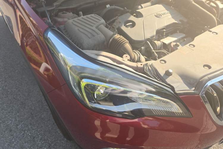 Used Buick Envision 2017 20T Two-Wheel-Drive Tech Edition Exterior 3