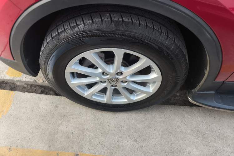 Used Buick Envision 2017 20T Two-Wheel-Drive Tech Edition Exterior 4