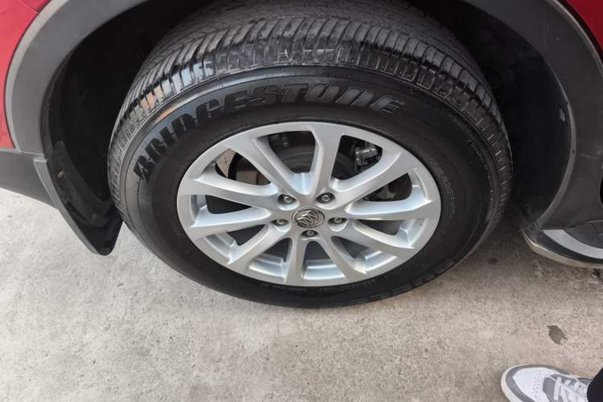 Used Buick Envision 2017 20T Two-Wheel-Drive Tech Edition Exterior 5