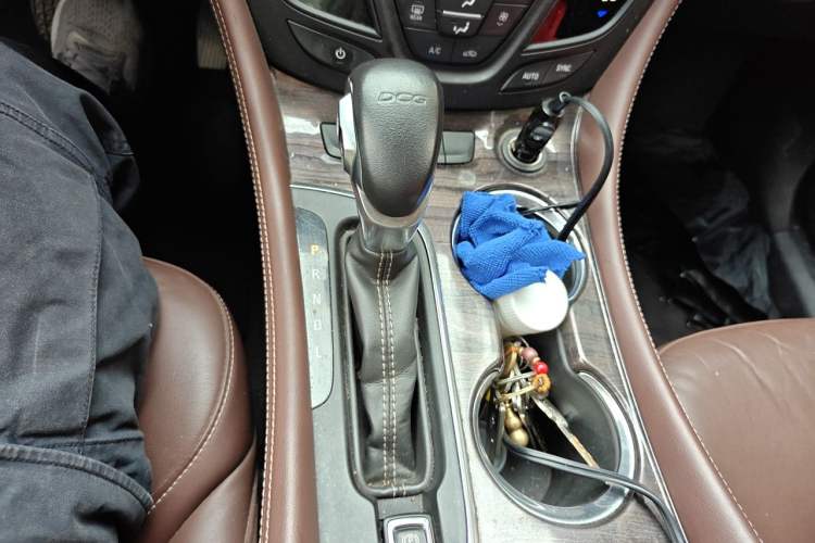 Used Buick Envision 2017 20T Two-Wheel Drive Luxury Model Gear Lever