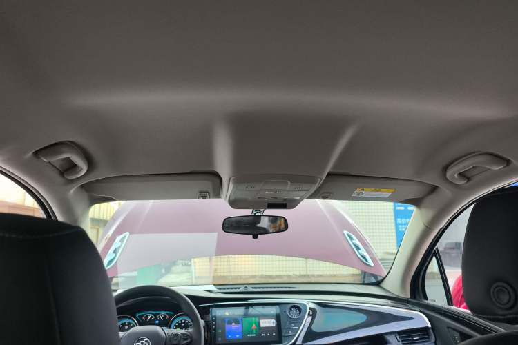 Used Buick Envision 2017 20T Two-Wheel-Drive Tech Edition Headliner