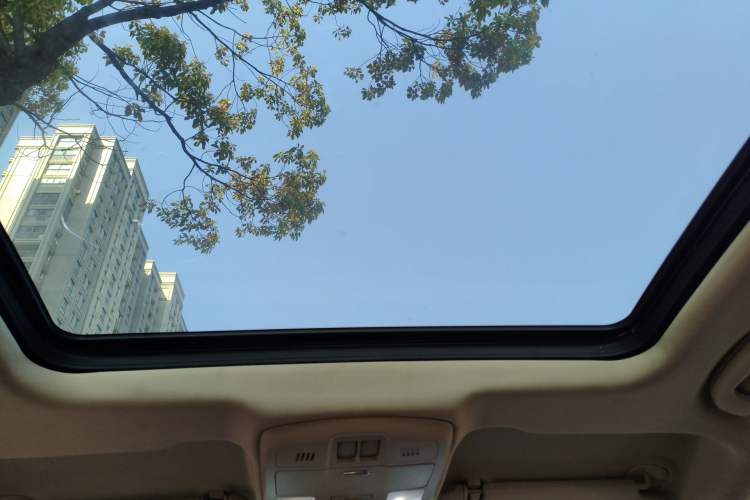 Used Buick Envision 2017 28T Four-Wheel Drive Elite Model Headliner