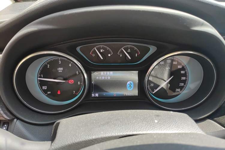 Used Buick Envision 2017 28T Four-Wheel Drive Elite Model Instrument Cluster