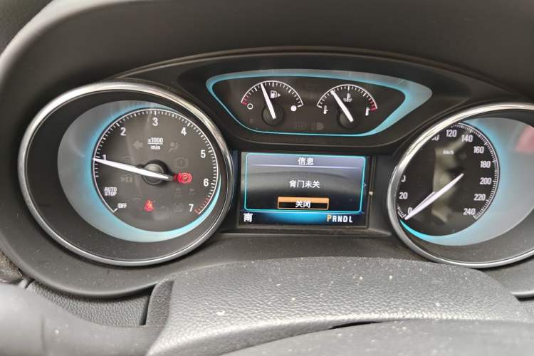 Used Buick Envision 2017 20T Two-Wheel Drive Luxury Model Instrument Cluster