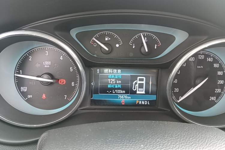 Used Buick Envision 2017 20T Two-Wheel-Drive Tech Edition Instrument Cluster