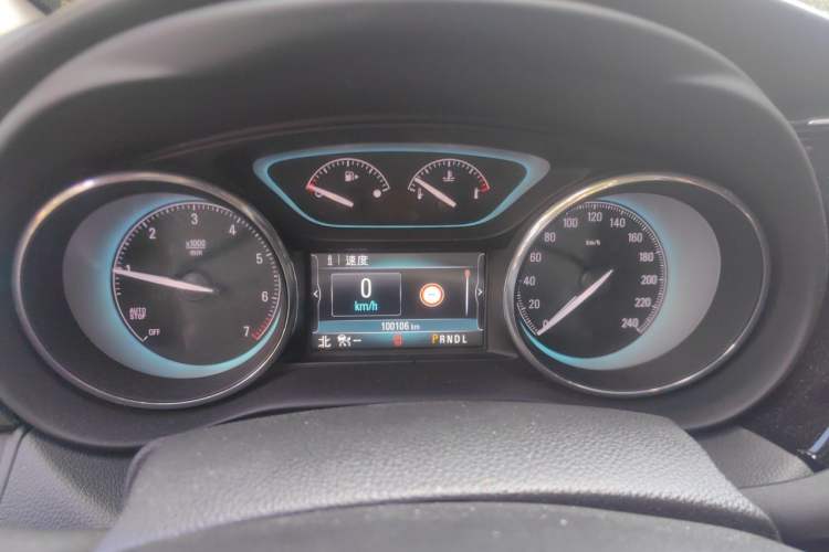 Used Buick Envision 2017 28T Four-Wheel Drive Luxury Model Instrument Cluster