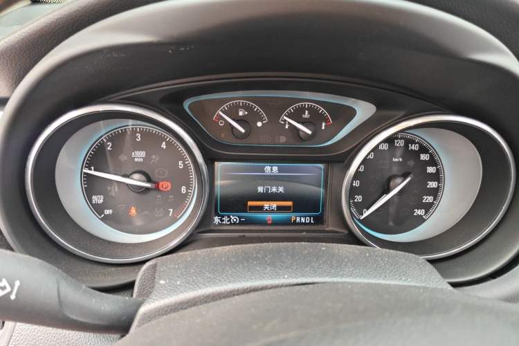 Used Buick Envision 2017 20T Two-Wheel Drive Luxury Model Instrument Cluster