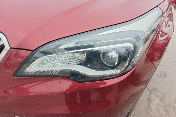 Used Buick Envision 2017 20T Two-Wheel Drive Elite Version Left Front Headlight
