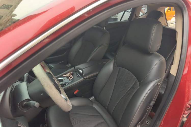 Used Buick Envision 2017 20T Two-Wheel Drive Leading Version Left Front Seat
