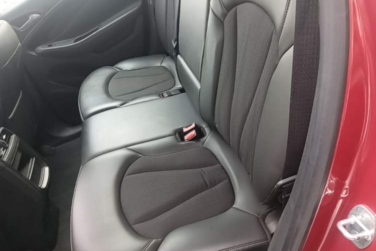 Used Buick Envision 2017 20T Two-Wheel-Drive Tech Edition Left Rear Seat