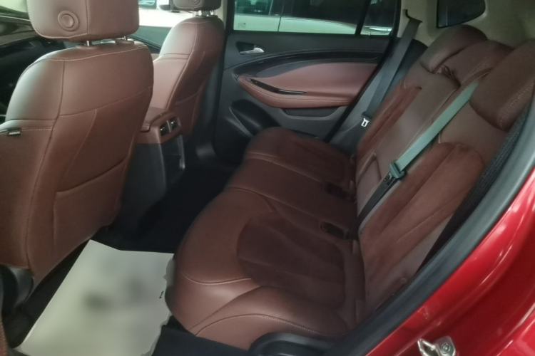 Used Buick Envision 2017 28T Four-Wheel Drive Elite Model Left Rear Seat