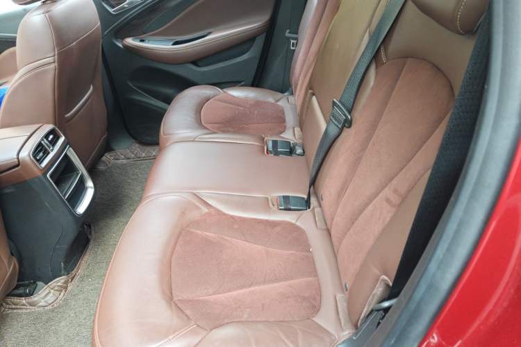 Used Buick Envision 2017 20T Two-Wheel Drive Luxury Model Left Rear Seat