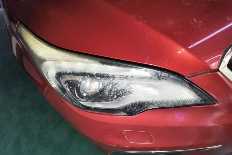 Used Buick Envision 2017 20T Two-Wheel Drive Luxury Model Right Front Headlight