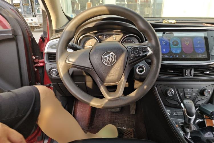 Used Buick Envision 2017 20T Two-Wheel-Drive Tech Edition Steering Wheel