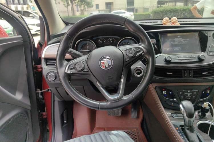 Used Buick Envision 2017 20T Two-Wheel Drive Luxury Model Steering Wheel