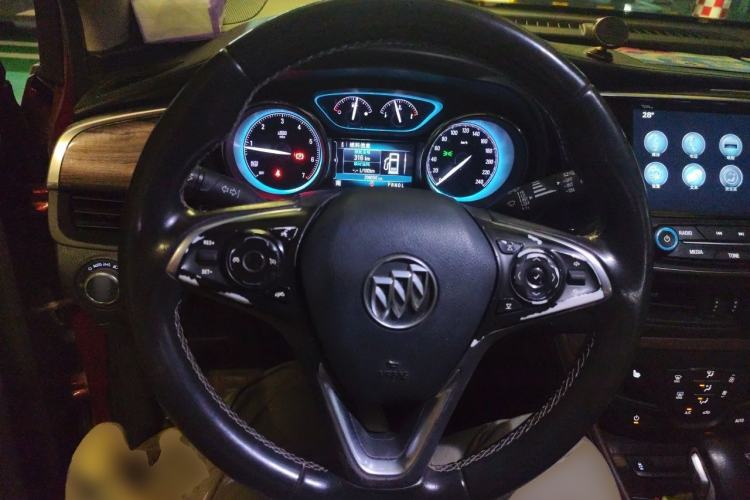 Used Buick Envision 2017 28T Four-Wheel Drive Elite Model Steering Wheel