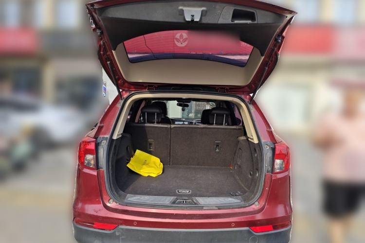 Used Buick Envision 2017 20T Two-Wheel-Drive Tech Edition Trunk