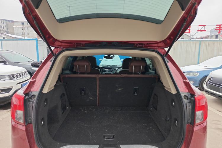 Used Buick Envision 2017 20T Two-Wheel Drive Elite Version Trunk