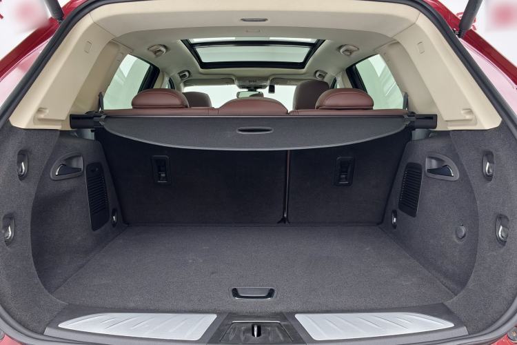 Used Buick Envision 2017 28T Four-Wheel Drive Elite Model Trunk