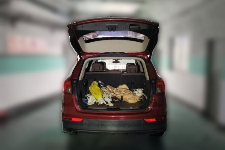 Used Buick Envision 2017 20T Two-Wheel Drive Luxury Model Trunk
