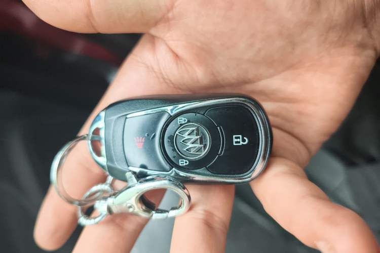 Used Buick Envision 2017 20T Two-Wheel Drive Elite Version Vehicle Key