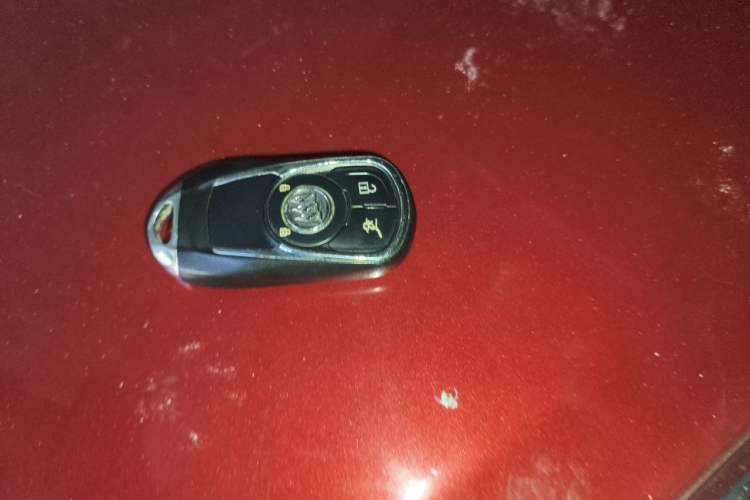 Used Buick Envision 2017 20T Two-Wheel Drive Luxury Model Vehicle Key