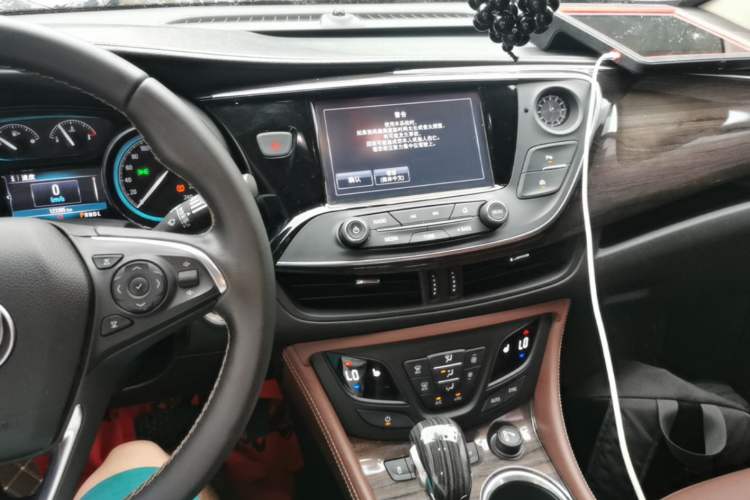 Used Buick Envision 2017 28T Four-Wheel Drive Elite Model Audio And AC Panel