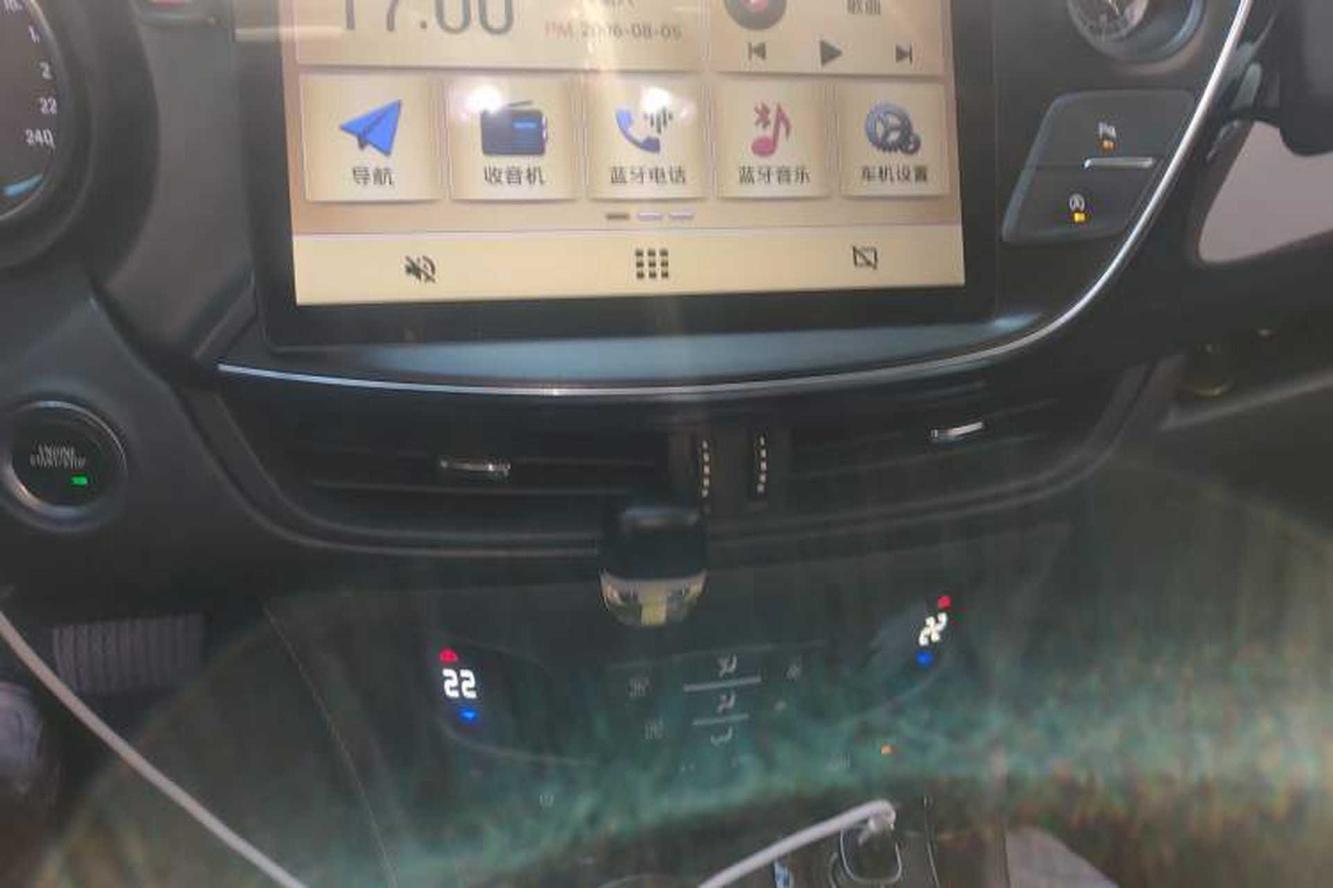 Used Buick Envision 2017 20T Two-Wheel Drive Leading Version Audio And AC Panel