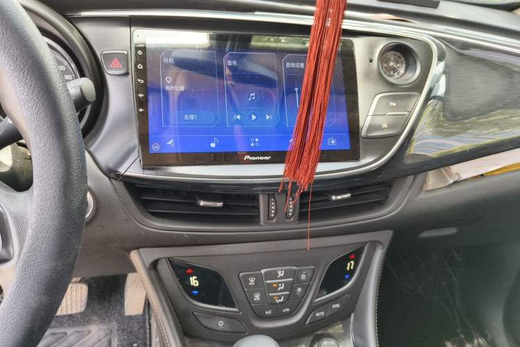 Used Buick Envision 2017 20T Two-Wheel Drive Leading Version Audio And AC Panel